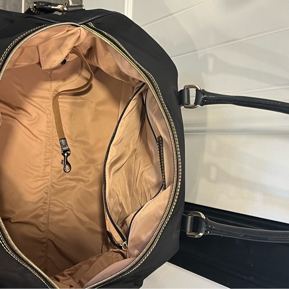 Dooney and Bourke overnight bag - Picture 5 of 6